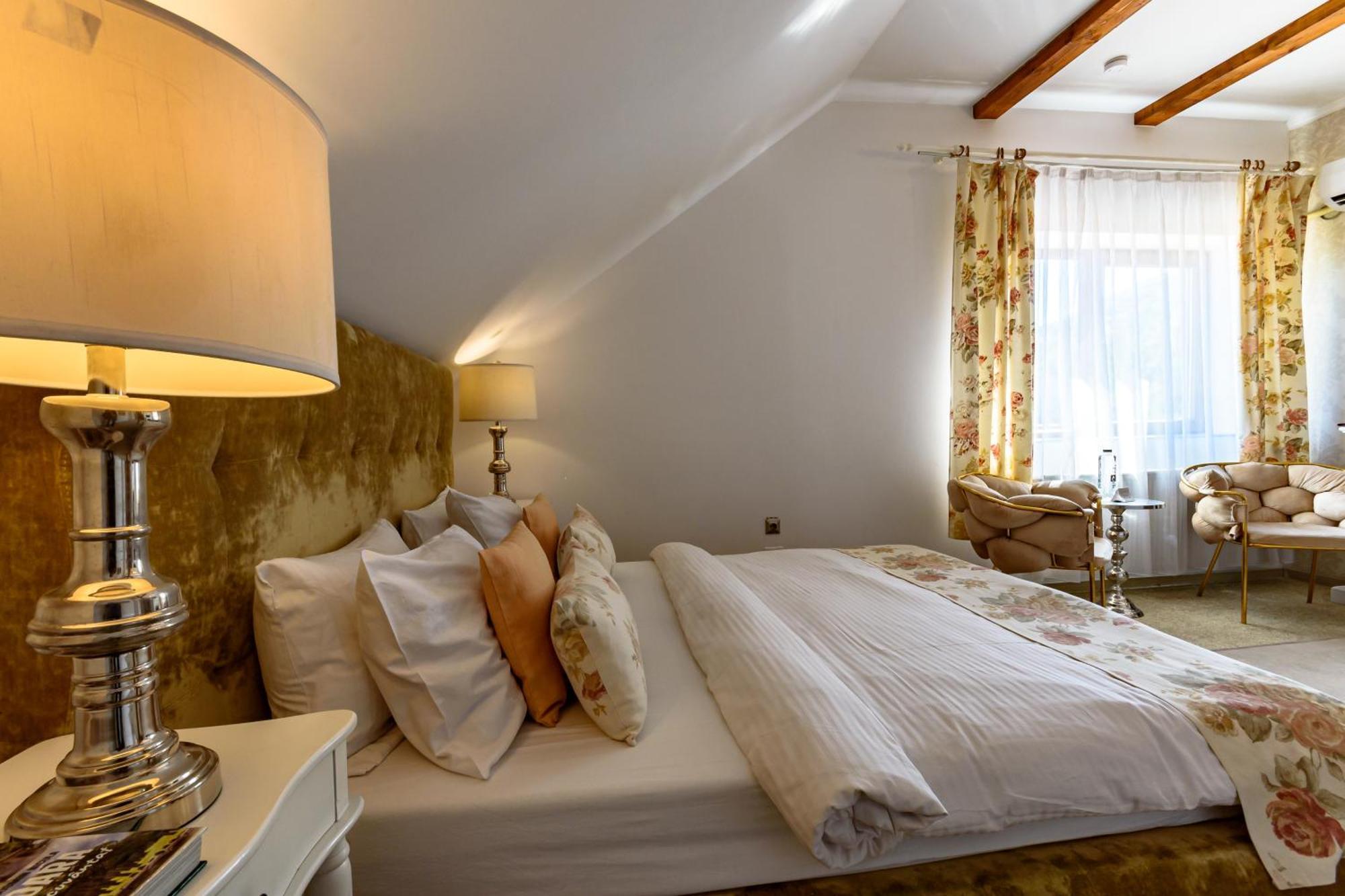 Vila Sarada Boutique Deva Zewnętrze zdjęcie
